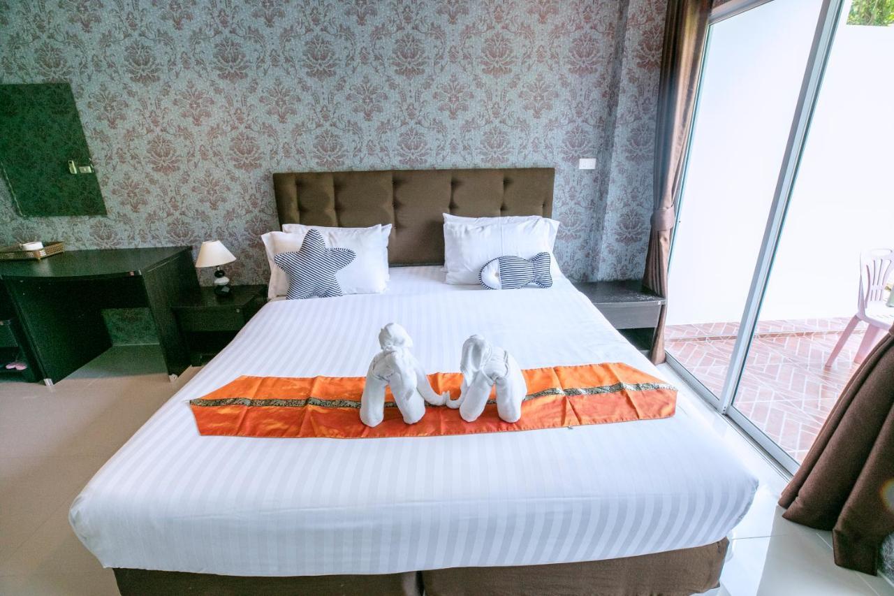 Only Blue Hotel Patong Экстерьер фото
